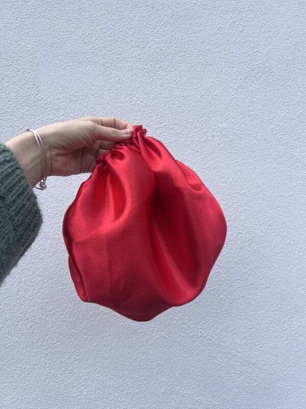 Bonnet de soin cheveux 2 couleurs | DORÉ ET ROUGE – Image 2